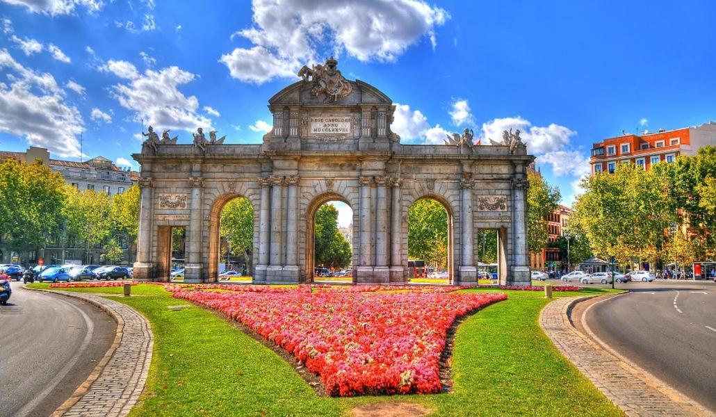 Madrid Citymad Six Екстериор снимка